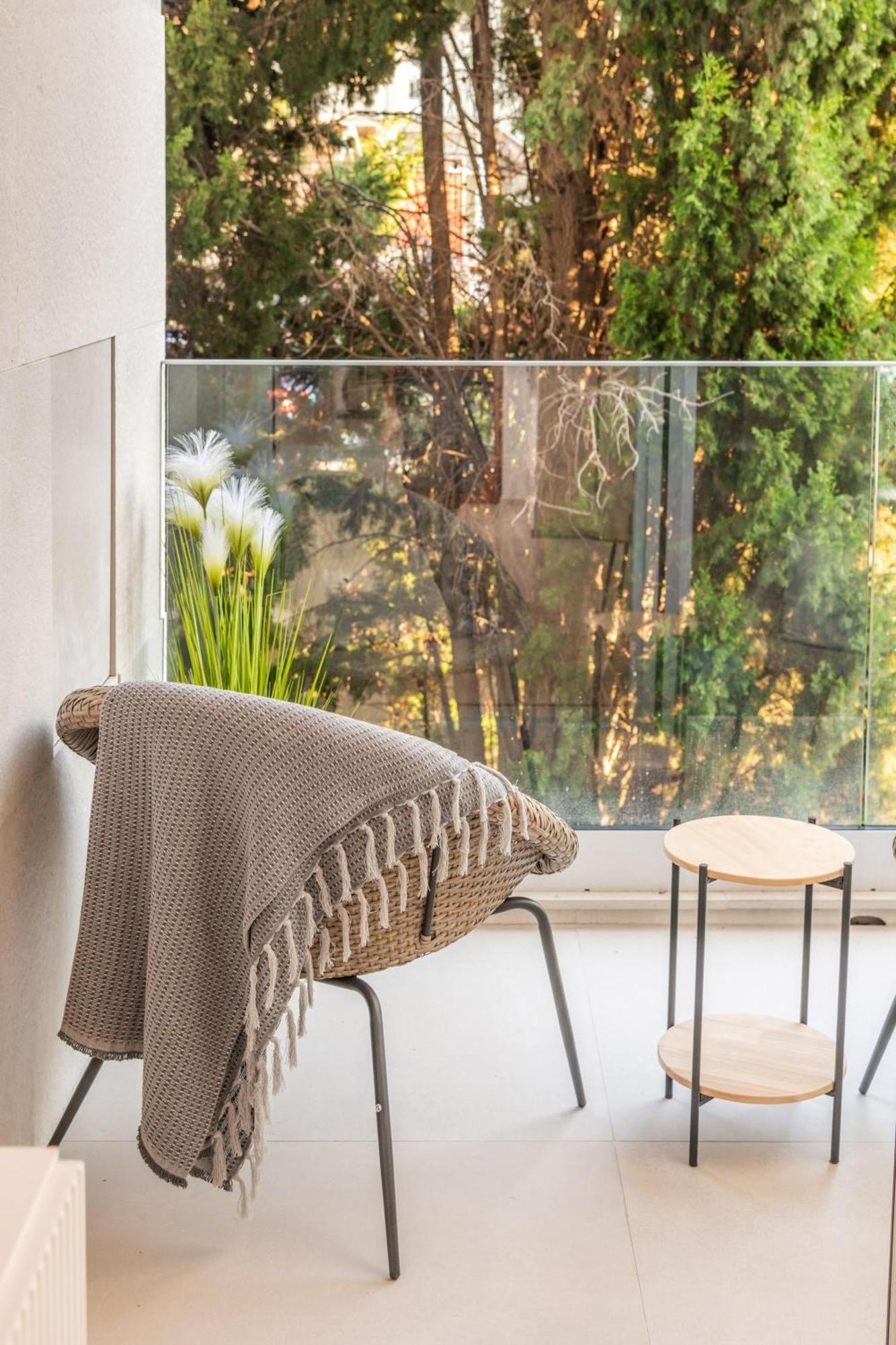 Cro.Lo Modern Retreat Apartment Split Exterior photo